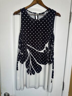 Lily Black & White Polka Dot Floral Sleeveless Shift